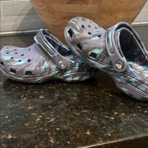 Kids Gray and Blue Clogs